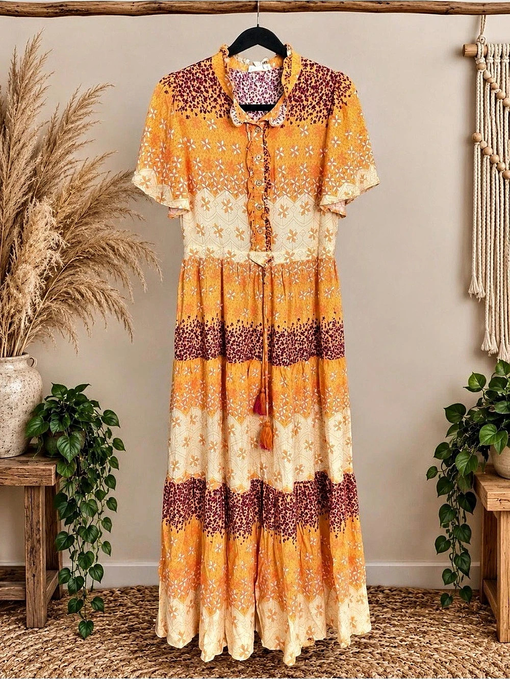 Easel Floral Maxi Dress in Orange & Cream Size Small NWT